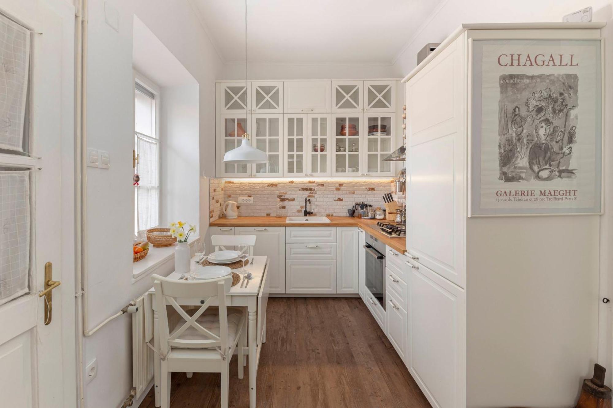 Historical Caserne Apartment Любляна Экстерьер фото