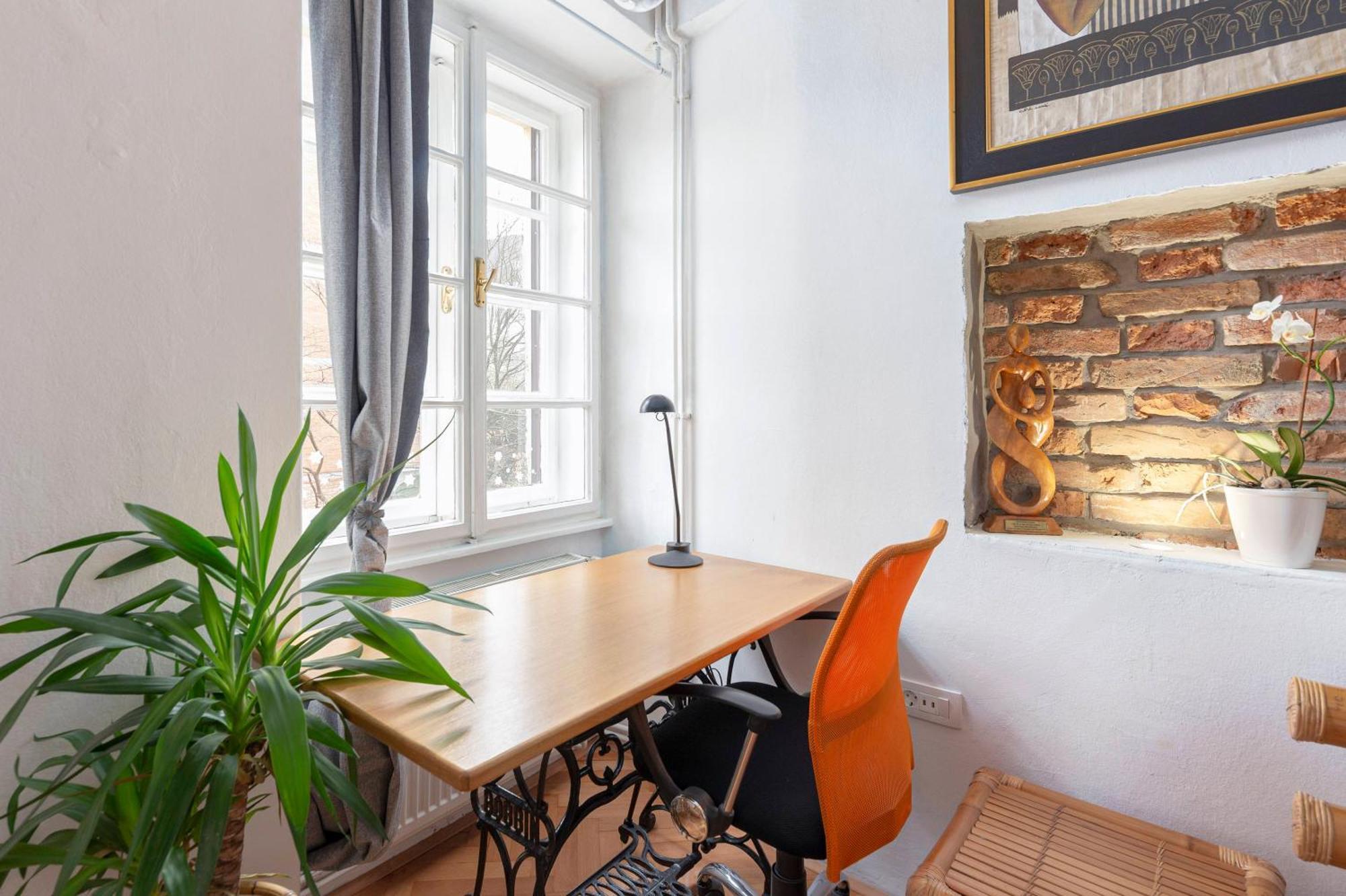 Historical Caserne Apartment Любляна Экстерьер фото