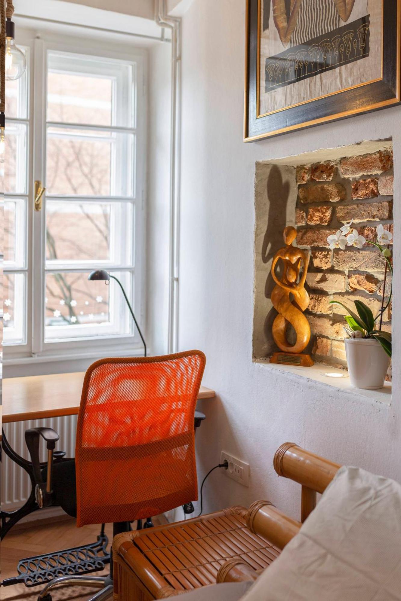 Historical Caserne Apartment Любляна Экстерьер фото